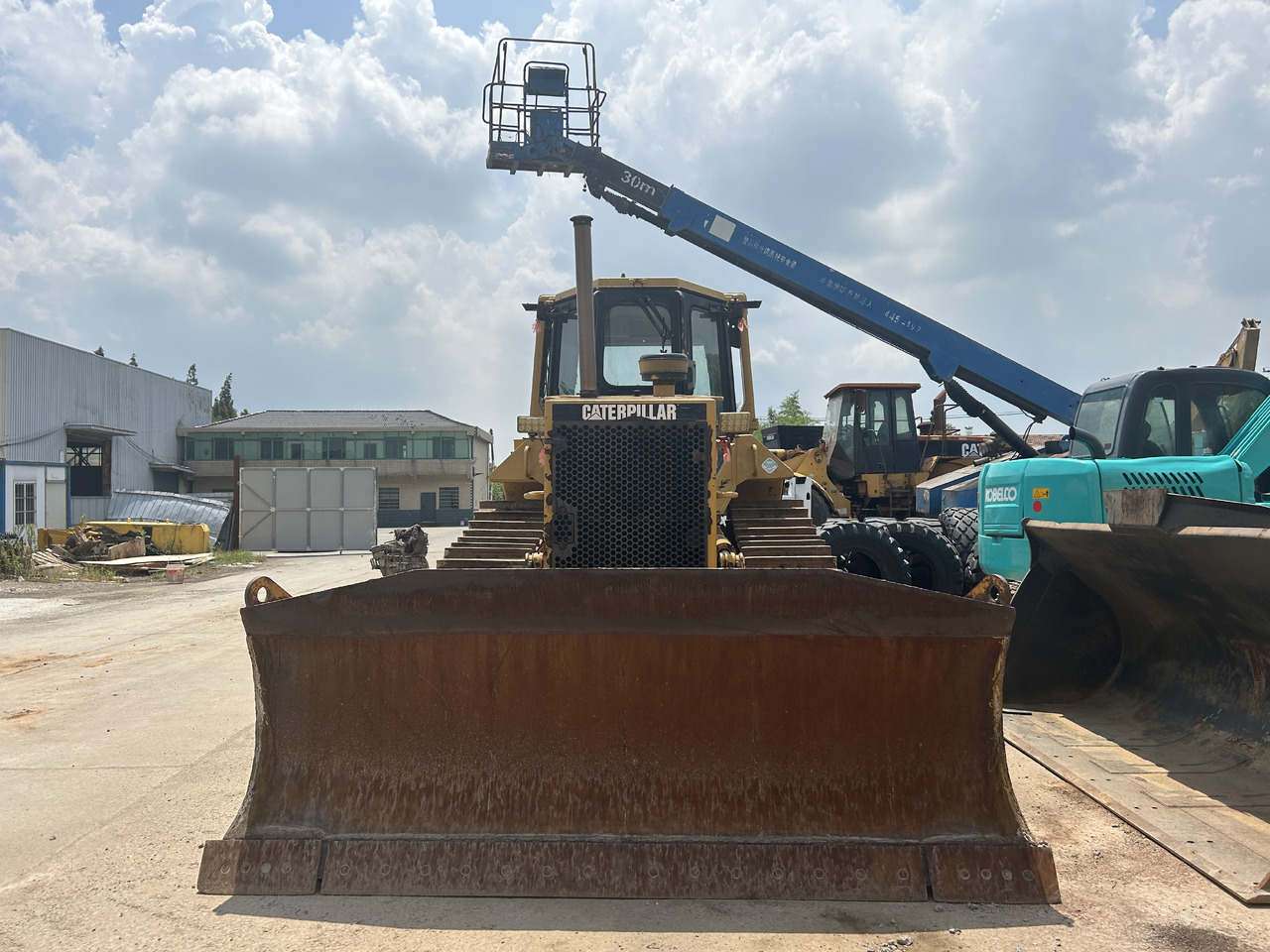 CATERPILLAR D6M XL - דחפור: תמונה 3 CATERPILLAR D6M XL - דחפור: תמונה 3