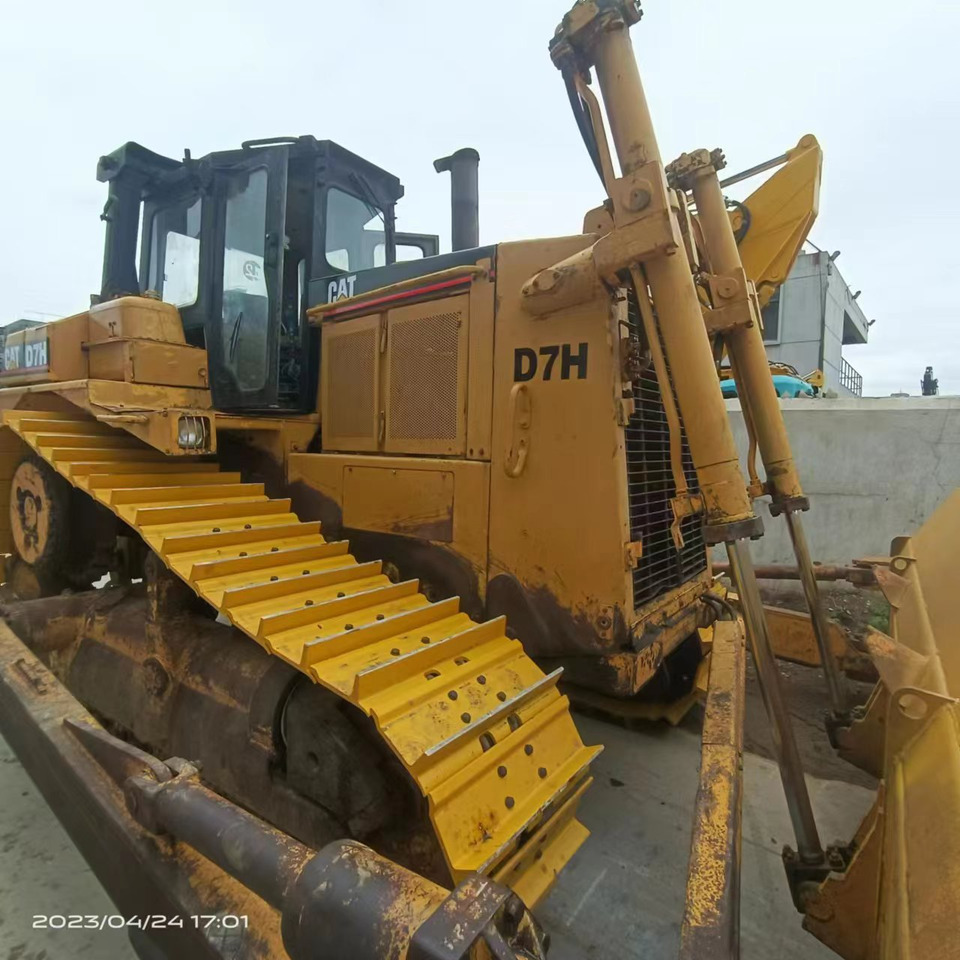 CATERPILLAR D7H - דחפור: תמונה 4 CATERPILLAR D7H - דחפור: תמונה 4