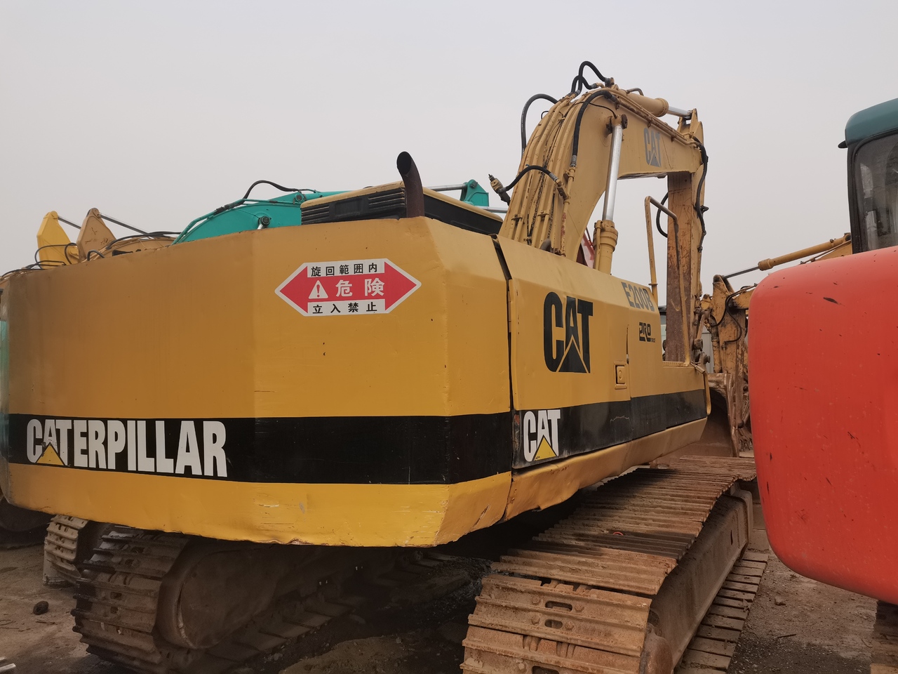 CATERPILLAR E200 - מחפר סורק: תמונה 3 CATERPILLAR E200 - מחפר סורק: תמונה 3