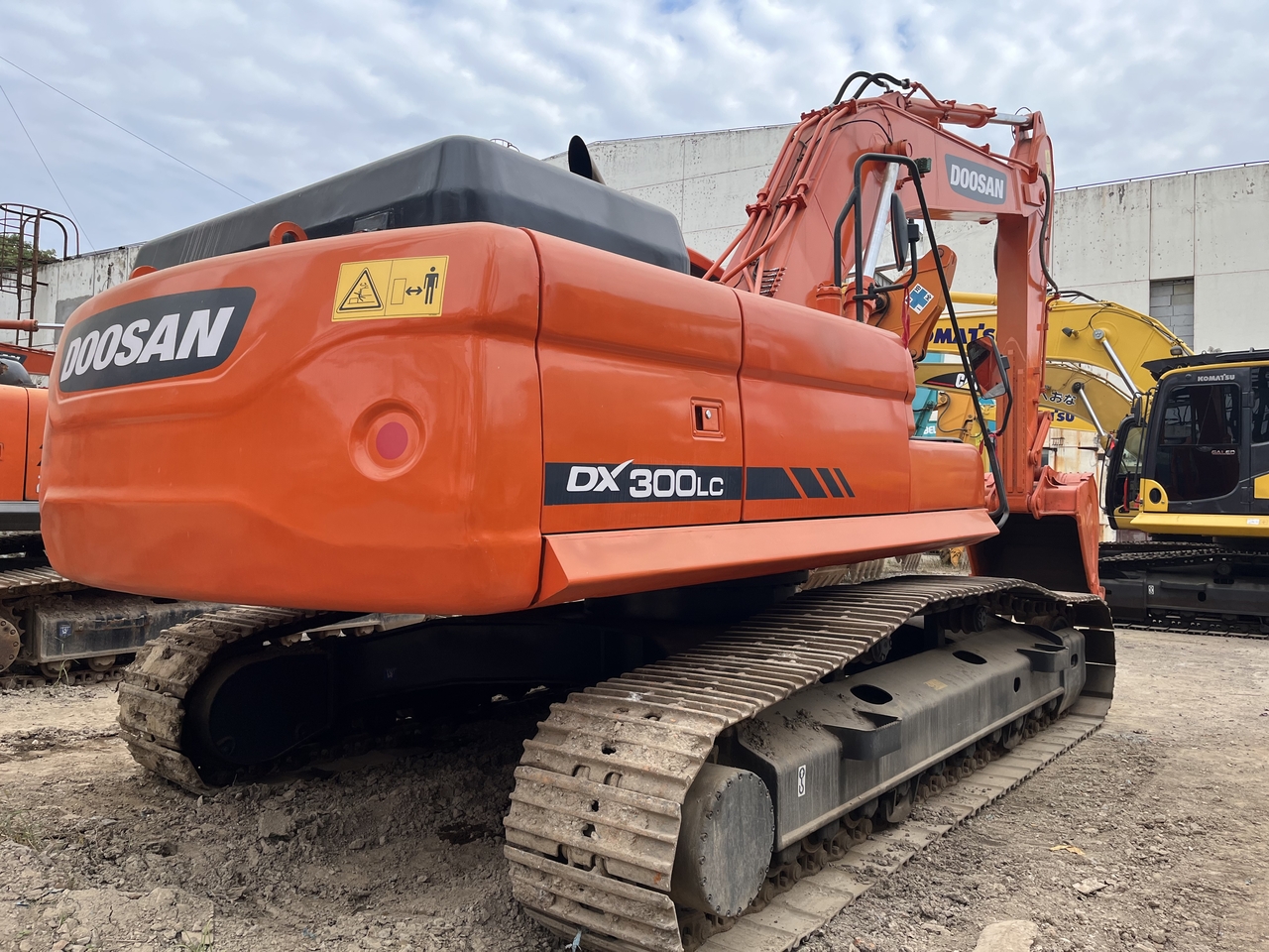 DOOSAN DX300 - מחפר סורק: תמונה 3 DOOSAN DX300 - מחפר סורק: תמונה 3