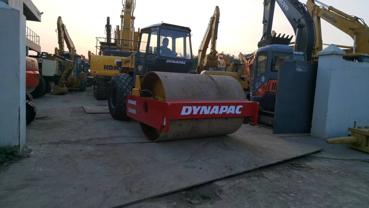 DYNAPAC CA301D - רולר: תמונה 5 DYNAPAC CA301D - רולר: תמונה 5