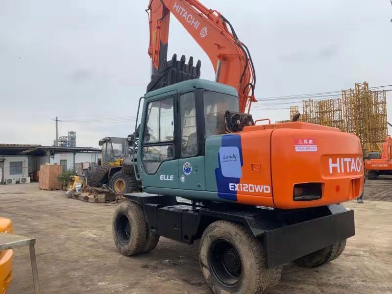 HITACHI EX120WD - מחפר גלגלים: תמונה 4 HITACHI EX120WD - מחפר גלגלים: תמונה 4