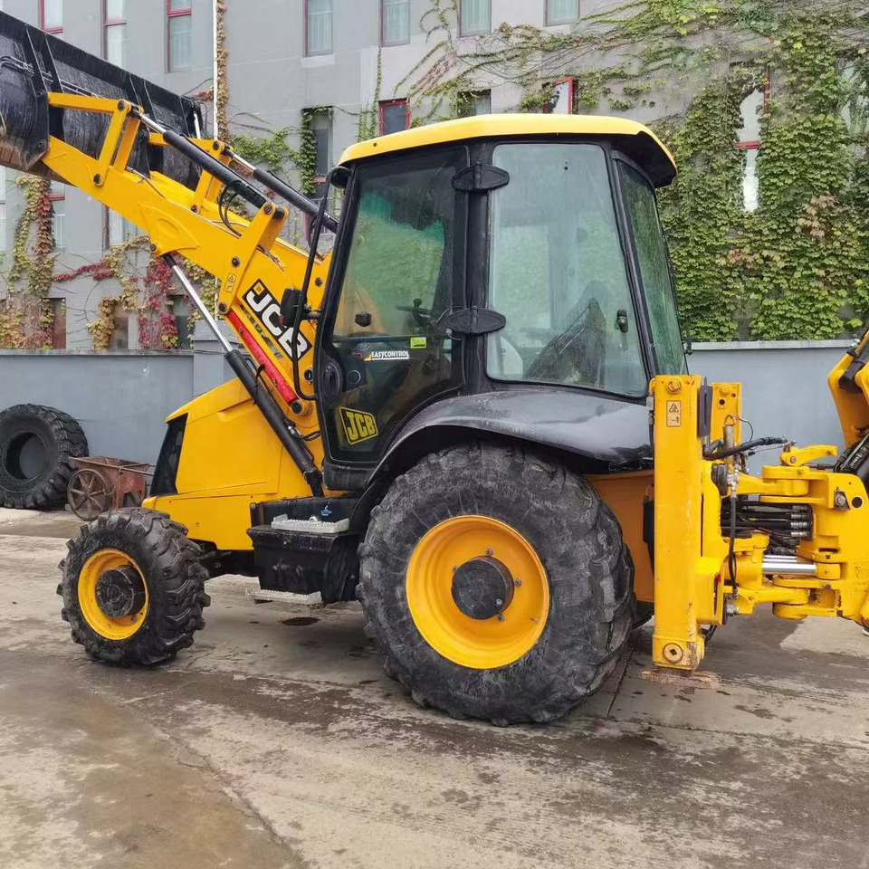 JCB 3CX - מחפרון: תמונה 1 JCB 3CX - מחפרון: תמונה 1