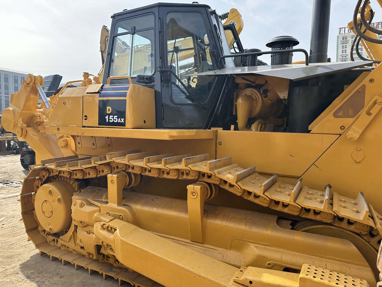 KOMATSU D155A-2 - דחפור: תמונה 2 KOMATSU D155A-2 - דחפור: תמונה 2