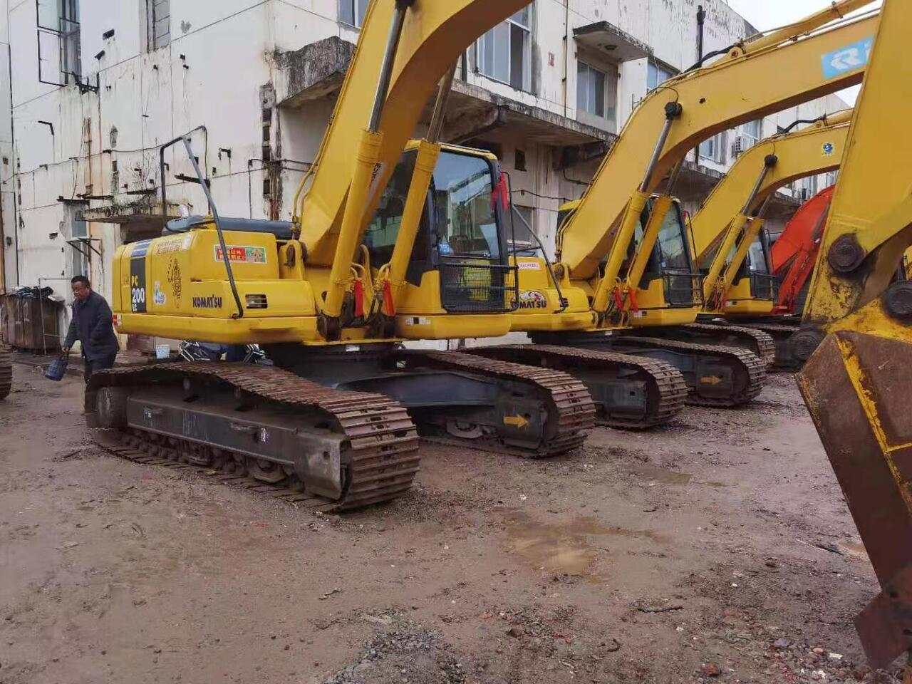 KOMATSU PC200-7 - מחפר סורק: תמונה 4 KOMATSU PC200-7 - מחפר סורק: תמונה 4