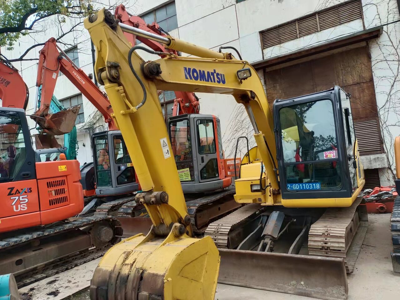 KOMATSU PC70-mini excavator - מיני מחפר: תמונה 4 KOMATSU PC70-mini excavator - מיני מחפר: תמונה 4