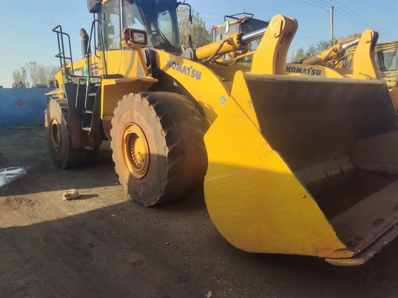 KOMATSU WA500-6 - מעמיס גלגלים: תמונה 5 KOMATSU WA500-6 - מעמיס גלגלים: תמונה 5