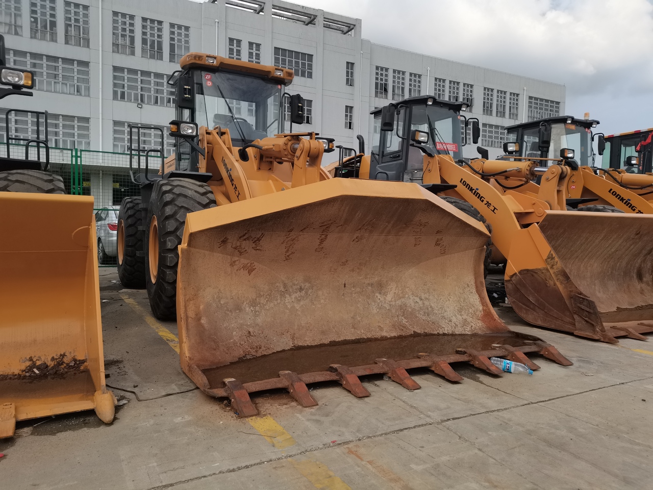 LONKING LG855D - מעמיס גלגלים: תמונה 2 LONKING LG855D - מעמיס גלגלים: תמונה 2