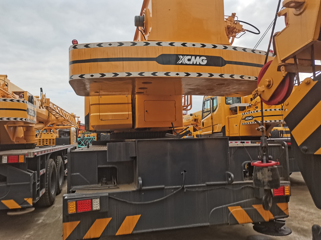 XCMG QY70K - עגורן: תמונה 3 XCMG QY70K - עגורן: תמונה 3