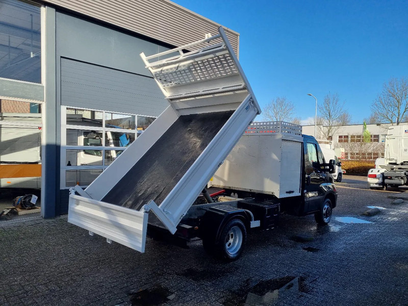 Iveco Daily 35C18 3.0D Kipper Hi-Matic Euro 6 GVW 3500 kg - כלי רכב מסחרי מזהיר: תמונה 2 Iveco Daily 35C18 3.0D Kipper Hi-Matic Euro 6 GVW 3500 kg - כלי רכב מסחרי מזהיר: תמונה 2