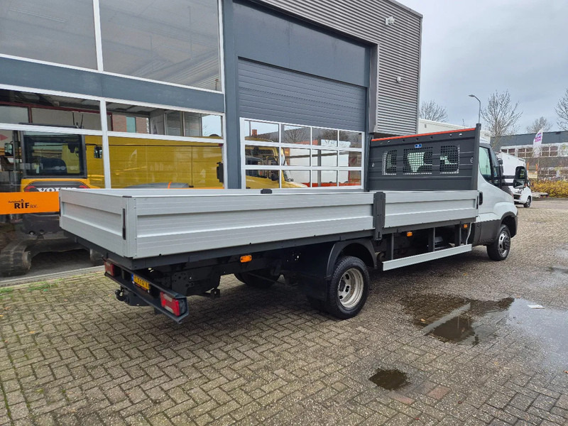Iveco Daily 50C18 Pritsche 3.0D Euro 6 Hi-Matic GVW 3500 kg - כלי רכב מסחרי במיטה שטוחה: תמונה 2 Iveco Daily 50C18 Pritsche 3.0D Euro 6 Hi-Matic GVW 3500 kg - כלי רכב מסחרי במיטה שטוחה: תמונה 2