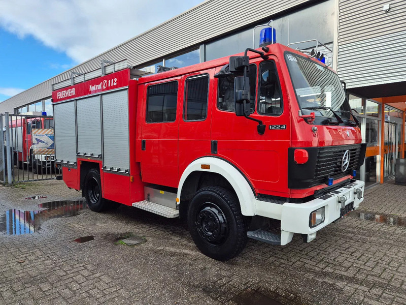 Mercedes-Benz SK 1224 4x4 FIRETRUCK/ FEUERWEHR/ 2400L TANK/ EXPEDITION - משאית אש: תמונה 1 Mercedes-Benz SK 1224 4x4 FIRETRUCK/ FEUERWEHR/ 2400L TANK/ EXPEDITION - משאית אש: תמונה 1