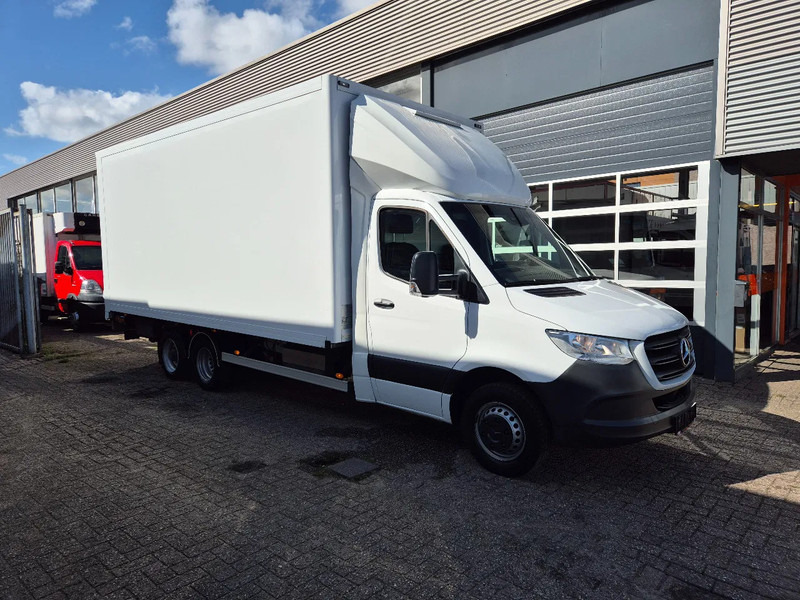 Mercedes-Benz Sprinter 516 CDI BE Clixtar/ Webasto/ 27 KUB/ Nutzlast 3.3T/ 073687 - כלי רכב מסחרי עם תיבה: תמונה 1 Mercedes-Benz Sprinter 516 CDI BE Clixtar/ Webasto/ 27 KUB/ Nutzlast 3.3T/ 073687 - כלי רכב מסחרי עם תיבה: תמונה 1