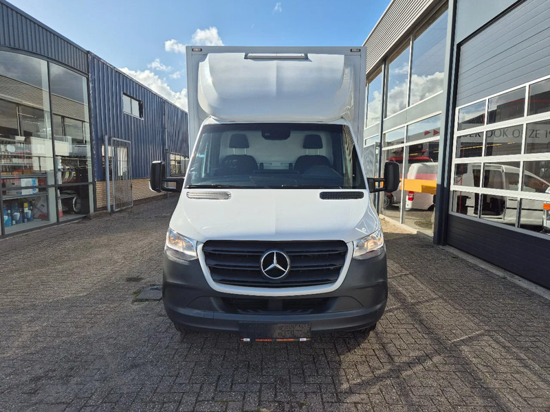 Mercedes-Benz Sprinter 516 CDI BE Clixtar/ Webasto/ 27 KUB/ Nutzlast 3.3T/ 073687 - כלי רכב מסחרי עם תיבה: תמונה 4 Mercedes-Benz Sprinter 516 CDI BE Clixtar/ Webasto/ 27 KUB/ Nutzlast 3.3T/ 073687 - כלי רכב מסחרי עם תיבה: תמונה 4