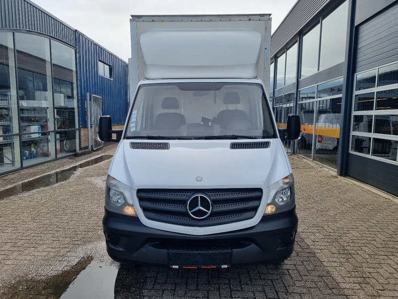 Mercedes-Benz Sprinter 516 CDI Koffer LBW Dhollandia 750KG 24KUB - כלי רכב מסחרי עם תיבה: תמונה 3 Mercedes-Benz Sprinter 516 CDI Koffer LBW Dhollandia 750KG 24KUB - כלי רכב מסחרי עם תיבה: תמונה 3