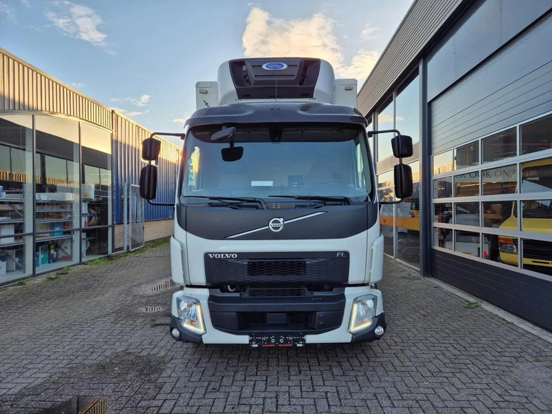 Volvo FL 12.250 Kuhlkoffer Carrier 850MT ST 380V -30/+30/ LBW/ EURO 6 - משאית קירור: תמונה 3 Volvo FL 12.250 Kuhlkoffer Carrier 850MT ST 380V -30/+30/ LBW/ EURO 6 - משאית קירור: תמונה 3