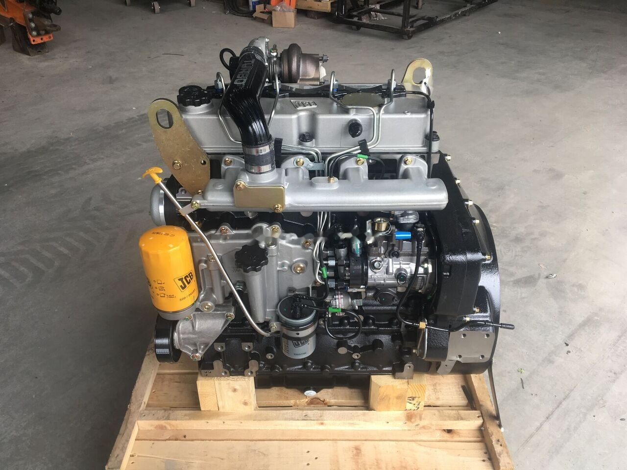 חָדָשׁ מנוע עבור מעמיס גלגלים New JCB TIER 3 68KW - MECHANICAL - 12V: תמונה 1