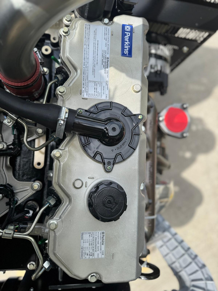 New Perkins 1104D-E44TA NR Build Generating Set with Radiator - מנוע: תמונה 4 New Perkins 1104D-E44TA NR Build Generating Set with Radiator - מנוע: תמונה 4