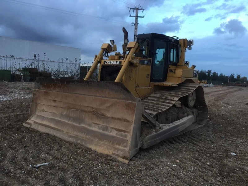 Caterpillar D6T LGP - דחפור: תמונה 1 Caterpillar D6T LGP - דחפור: תמונה 1