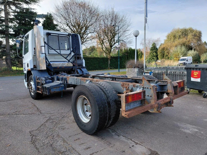 DAF 75.240 Manual Steel Suspension - משאית עם שלדת תא: תמונה 5 DAF 75.240 Manual Steel Suspension - משאית עם שלדת תא: תמונה 5
