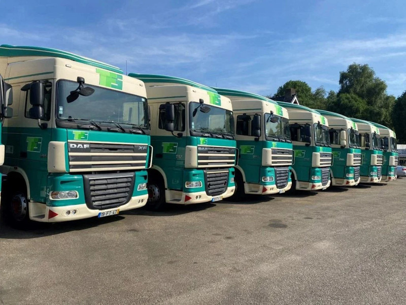 DAF XF 105.410 4 PIECES AVAILABLE - יחידת טרקטור: תמונה 2 DAF XF 105.410 4 PIECES AVAILABLE - יחידת טרקטור: תמונה 2