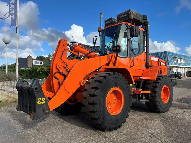 Doosan DL250 - מעמיס גלגלים: תמונה 1 Doosan DL250 - מעמיס גלגלים: תמונה 1