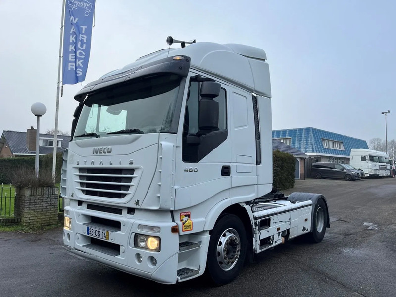 Iveco Stralis 440.48 MANUAL ZF GEARBOX CLEAN CONDITION - יחידת טרקטור: תמונה 1 Iveco Stralis 440.48 MANUAL ZF GEARBOX CLEAN CONDITION - יחידת טרקטור: תמונה 1