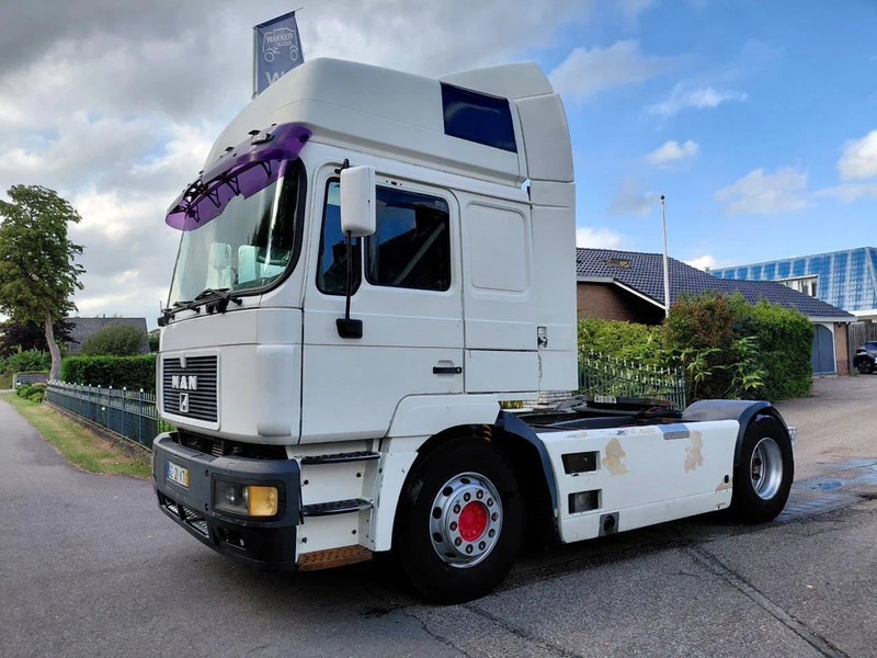 MAN 19.463 F2000 460 HP MANUAL ZF GEARBOX PERFECT CONDITION - יחידת טרקטור: תמונה 1 MAN 19.463 F2000 460 HP MANUAL ZF GEARBOX PERFECT CONDITION - יחידת טרקטור: תמונה 1