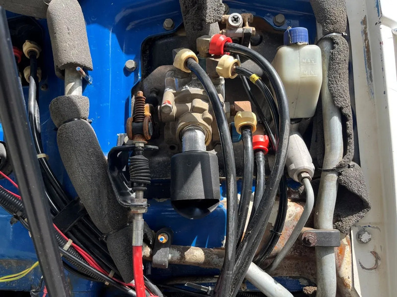 MAN 35.372 35 302 8X6 KIPPER MANUAL ZF GEARBOX FULL STEEL SPRING - מזהיר: תמונה 3 MAN 35.372 35 302 8X6 KIPPER MANUAL ZF GEARBOX FULL STEEL SPRING - מזהיר: תמונה 3