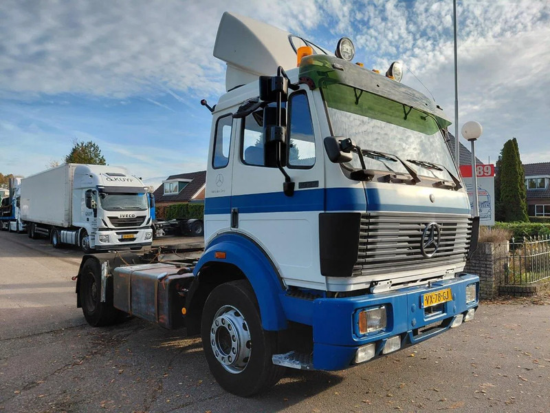 Mercedes-Benz SK 1927 NL Truckhead - יחידת טרקטור: תמונה 2 Mercedes-Benz SK 1927 NL Truckhead - יחידת טרקטור: תמונה 2
