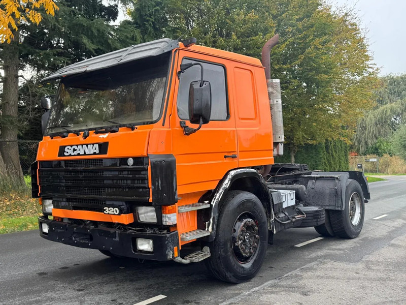 Scania P113-320 BIG AXLE FULL STEEL SPRING MANUAL GEARBOX - יחידת טרקטור: תמונה 1 Scania P113-320 BIG AXLE FULL STEEL SPRING MANUAL GEARBOX - יחידת טרקטור: תמונה 1