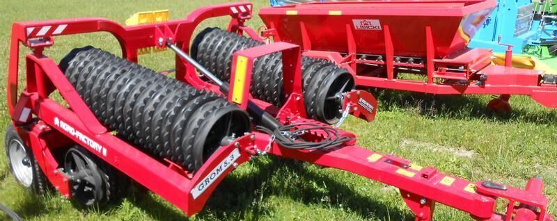 AGRO-FACTORY Wał uprawowy GROM 5.3 M - רולר חקלאי: תמונה 1 AGRO-FACTORY Wał uprawowy GROM 5.3 M - רולר חקלאי: תמונה 1
