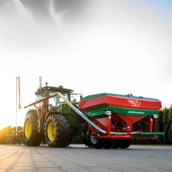 AGRO-MASZ IKAR - PNEUMATYCZNY SIEWNIK ZBOŻOWY (FRONTOWY) - מפזרת דשן: תמונה 2 AGRO-MASZ IKAR - PNEUMATYCZNY SIEWNIK ZBOŻOWY (FRONTOWY) - מפזרת דשן: תמונה 2