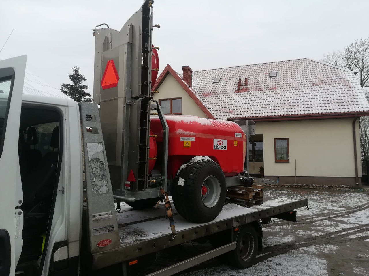 Lisicki Opryskiwacz sadowniczy / Orchard sprayer - מרסס נגרר: תמונה 1 Lisicki Opryskiwacz sadowniczy / Orchard sprayer - מרסס נגרר: תמונה 1