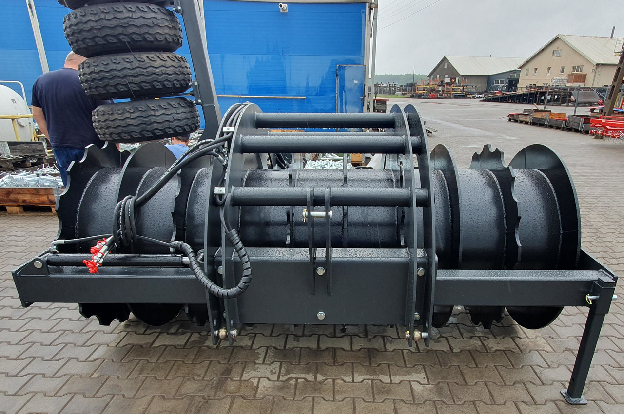 METAL-TECHNIK Wał Pryzmowy MT2 z dociskiem - רולר חקלאי: תמונה 3 METAL-TECHNIK Wał Pryzmowy MT2 z dociskiem - רולר חקלאי: תמונה 3