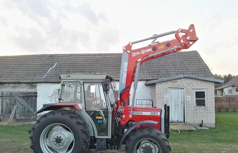 Metal-Technik Frontlader für Massey Ferguson/ Front loader/ Ładowacz TUR - מעמיס קדמי לטרקטור עבור טרקטור חקלאי: תמונה 2 Metal-Technik Frontlader für Massey Ferguson/ Front loader/ Ładowacz TUR - מעמיס קדמי לטרקטור עבור טרקטור חקלאי: תמונה 2