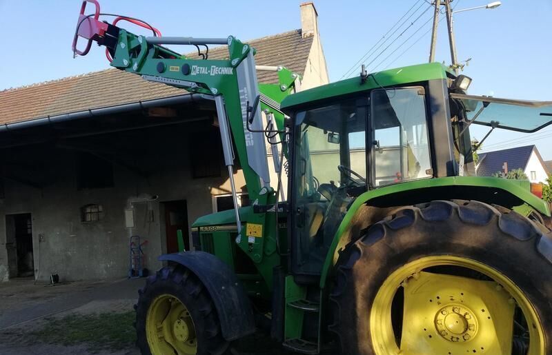 Metal-Technik Ładowacz czołowy do John Deere MT-03 - מעמיס קדמי לטרקטור עבור טרקטור חקלאי: תמונה 1 Metal-Technik Ładowacz czołowy do John Deere MT-03 - מעמיס קדמי לטרקטור עבור טרקטור חקלאי: תמונה 1