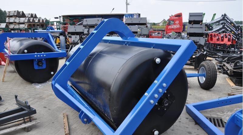 Metal-Technik Wał 2.7 m łąkowo-polowy - רולר חקלאי: תמונה 5 Metal-Technik Wał 2.7 m łąkowo-polowy - רולר חקלאי: תמונה 5