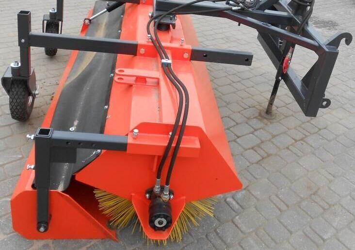 Metal-technik Sweeper/ Zamiatarka 2,4*M - מטאטא עבור כלי רכב עירוני/ מיוחד: תמונה 2 Metal-technik Sweeper/ Zamiatarka 2,4*M - מטאטא עבור כלי רכב עירוני/ מיוחד: תמונה 2