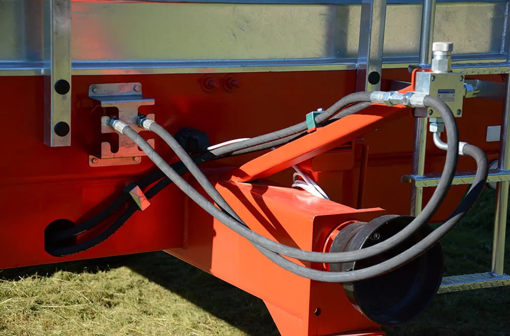 Roltrans N250/4 HELIOS - מפזרת דשן: תמונה 2 Roltrans N250/4 HELIOS - מפזרת דשן: תמונה 2