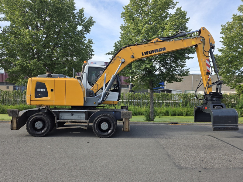 Liebherr a916 year 2017 dutch machine! liebherr a916 - מטפל בפסולת/ תעשייתי: תמונה 1 Liebherr a916 year 2017 dutch machine! liebherr a916 - מטפל בפסולת/ תעשייתי: תמונה 1