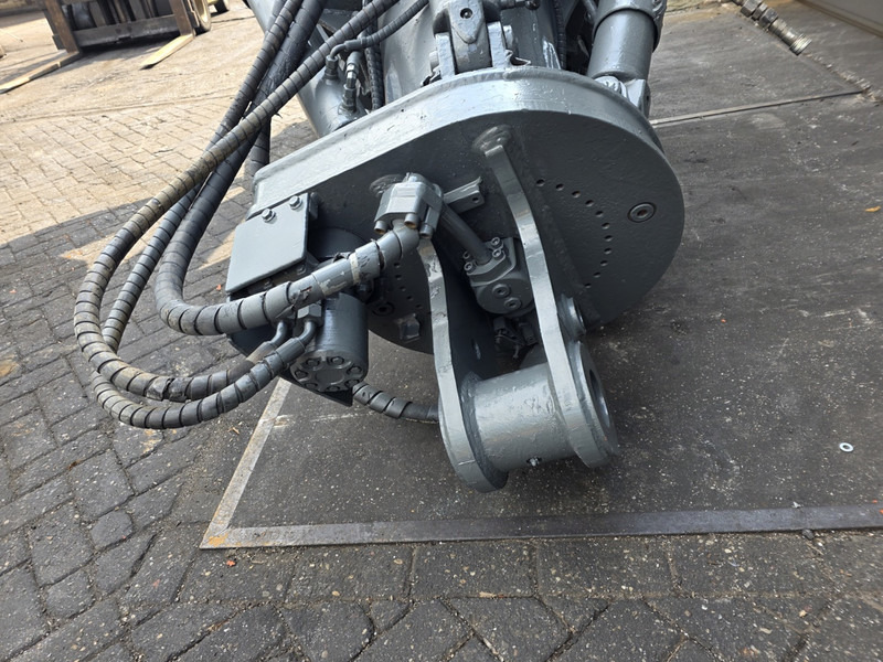 Liebherr gm 75 poliepgrijper 3500 liter orange peel liebherr lh 110 lh 150mantsinen 3500 liter - מכונת אחיזה עבור מכונת בנייה: תמונה 5 Liebherr gm 75 poliepgrijper 3500 liter orange peel liebherr lh 110 lh 150mantsinen 3500 liter - מכונת אחיזה עבור מכונת בנייה: תמונה 5