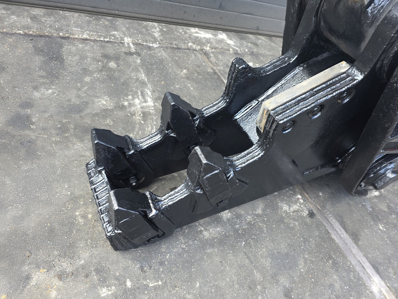 Verachtert vt 40 combischaar pulverizer caterpillar mp 20 jaw crusher - מזמרת הריסה: תמונה 3 Verachtert vt 40 combischaar pulverizer caterpillar mp 20 jaw crusher - מזמרת הריסה: תמונה 3