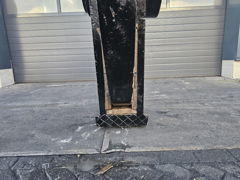 Verachtert vt50 mp30 shear tank tank shear combi crusher verachtert caterpillar - מזמרת הריסה: תמונה 3 Verachtert vt50 mp30 shear tank tank shear combi crusher verachtert caterpillar - מזמרת הריסה: תמונה 3