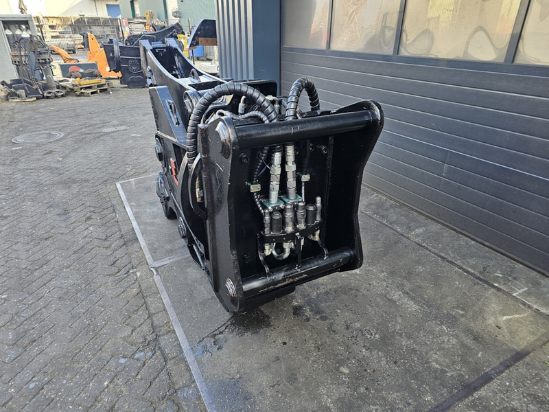 Verachtert vtk 40 oilquick 80 oq80 multicrusher combishear - מזמרת הריסה: תמונה 3 Verachtert vtk 40 oilquick 80 oq80 multicrusher combishear - מזמרת הריסה: תמונה 3