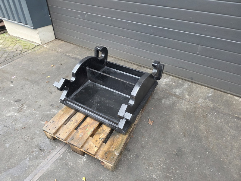 Kopplaat cw45 breedt adaptor plate verachtert cw 45 - מצמד מהיר עבור מכונת בנייה: תמונה 2 Kopplaat cw45 breedt adaptor plate verachtert cw 45 - מצמד מהיר עבור מכונת בנייה: תמונה 2