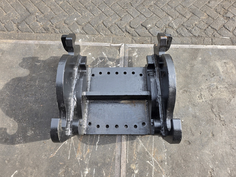 Kopplaat verachtert cat cw45 cw 40 verachtert caterpillar patern - מצמד מהיר עבור מכונת בנייה: תמונה 5 Kopplaat verachtert cat cw45 cw 40 verachtert caterpillar patern - מצמד מהיר עבור מכונת בנייה: תמונה 5