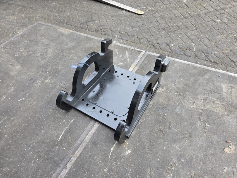 Kopplaat verachtert cw45s adaptor plate verachtert cw45s - מצמד מהיר עבור מכונת בנייה: תמונה 3 Kopplaat verachtert cw45s adaptor plate verachtert cw45s - מצמד מהיר עבור מכונת בנייה: תמונה 3