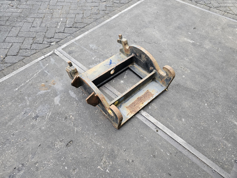 Kopplaat verachtert eurosteel cw 30 cw40 kopplaat adaptorplate - מצמד מהיר עבור מכונת בנייה: תמונה 3 Kopplaat verachtert eurosteel cw 30 cw40 kopplaat adaptorplate - מצמד מהיר עבור מכונת בנייה: תמונה 3