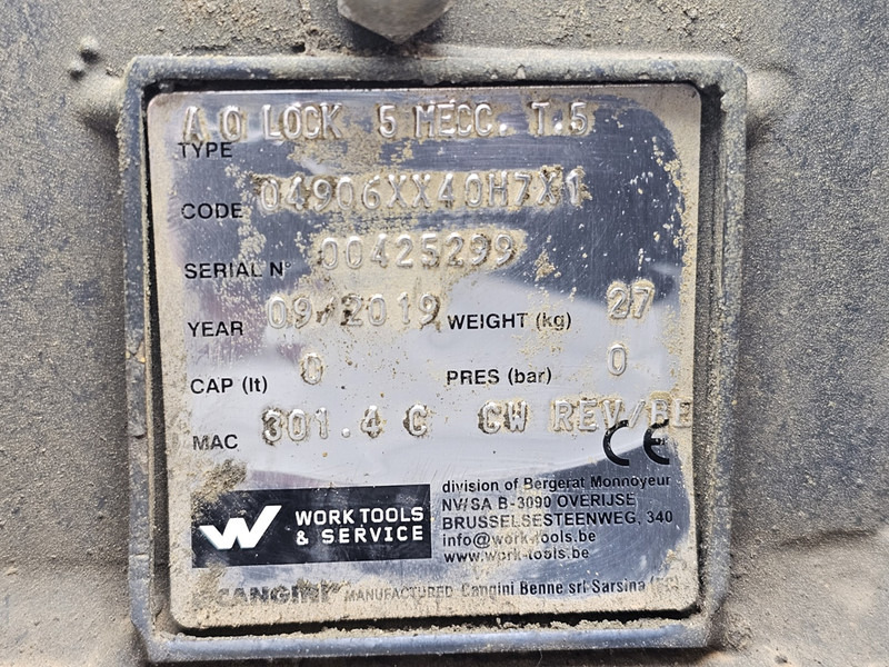 Snelwissel cw05 minigraver coupler cw05 - מצמד מהיר עבור מכונת בנייה: תמונה 5 Snelwissel cw05 minigraver coupler cw05 - מצמד מהיר עבור מכונת בנייה: תמונה 5